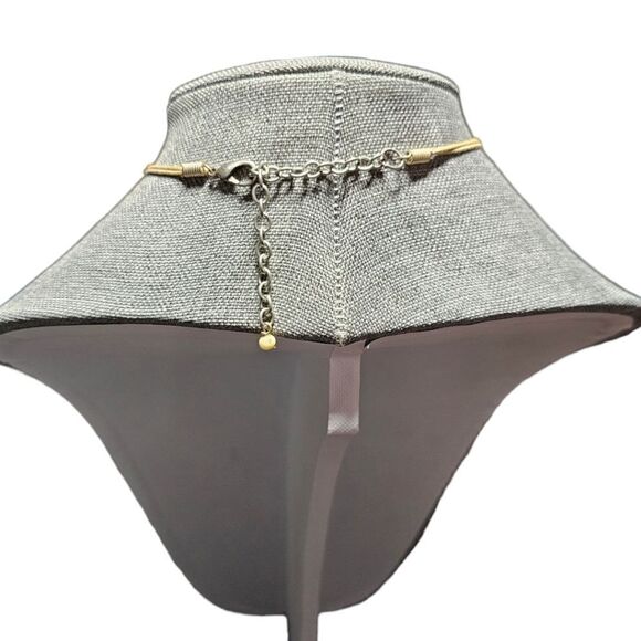 Ivory Blossom Beaded Choker Necklace - Picture 2 of 6